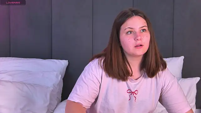 MireyaLin live cam on StripChat