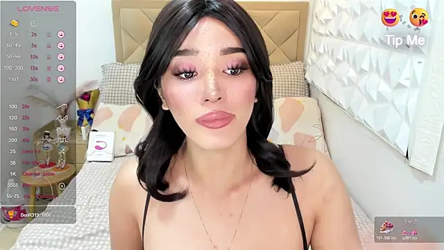 TsHeartXxx webcam
