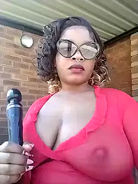 SweetestBootyXxX live webcam show