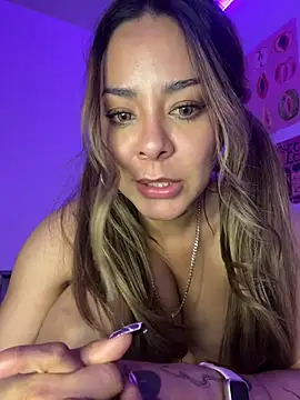 LilEuphoria webcam