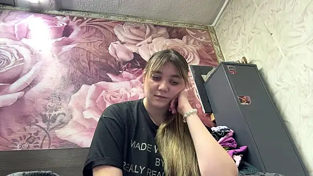 JanineThielman live cam