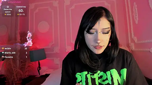 Kat_VonDe webcam