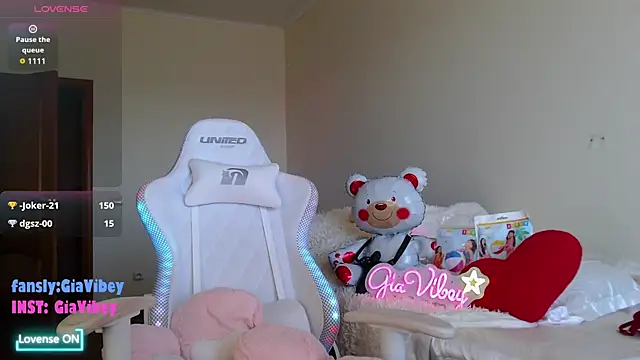 Gia_Vibey webcam