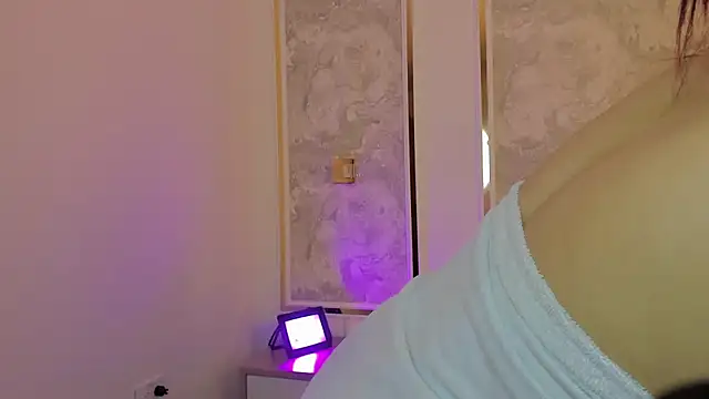 julieta_wildblood webcam
