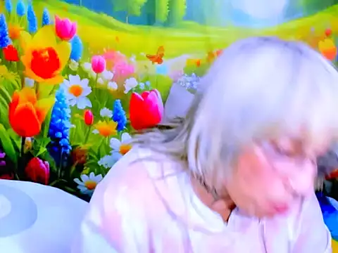 indianroxy webcam
