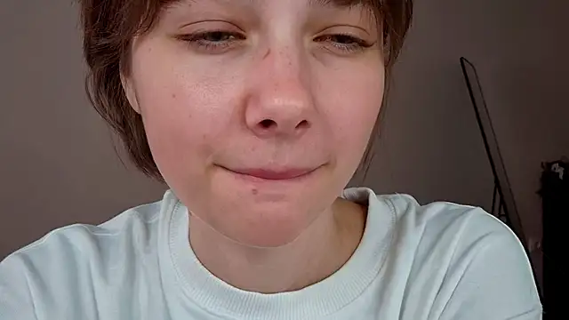 ExitedTroth webcam