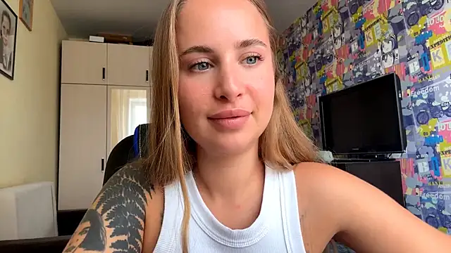 Micky_blush