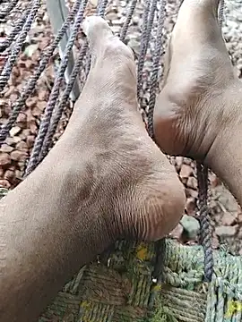 BigFeet96