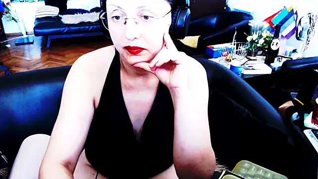 Imperatriza live cam on StripChat