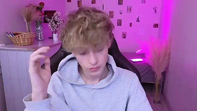 kevingarsiaa live webcam show
