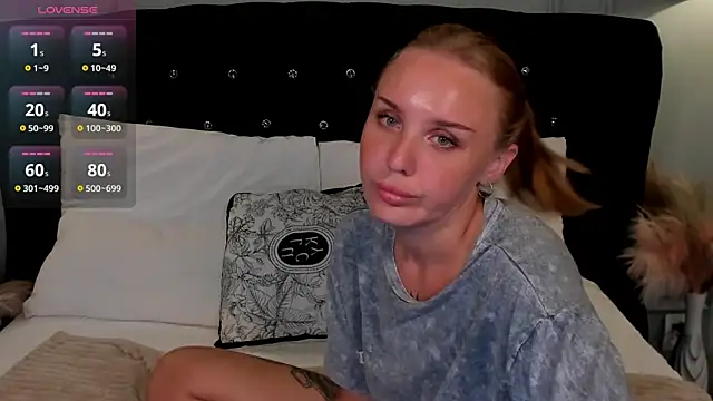 LianaFord webcam