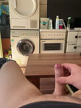 MatThiAs2806 live cam on StripChat