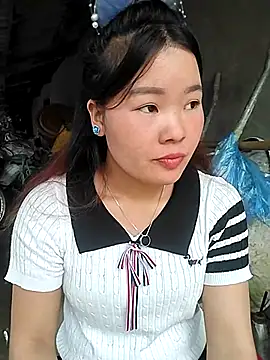 lylylove live webcam