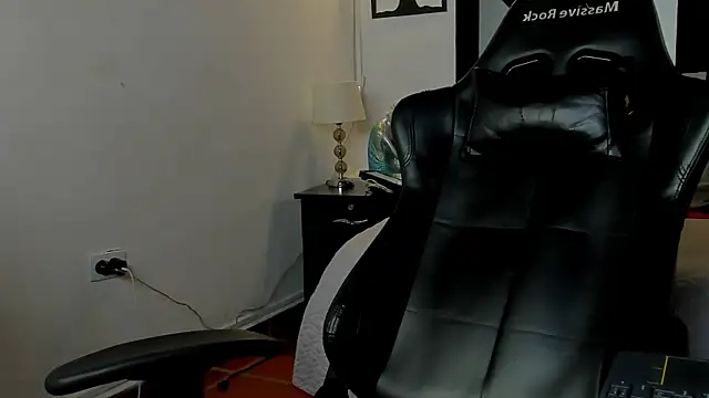 Ostin_Saints webcam