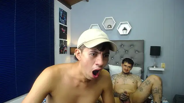 xxxthesupercum webcam