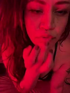 crybabyXhina live cam on StripChat