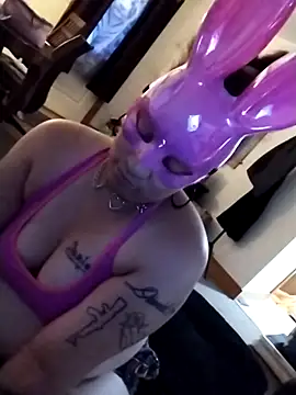 Sluttycatwomen webcam
