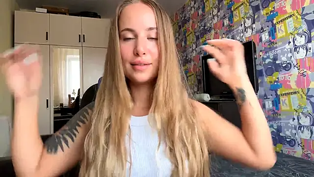 Micky_blush webcam