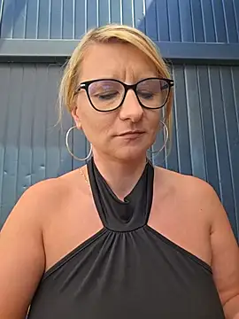 KaylinJan webcam