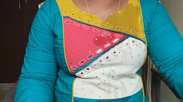 Vidhya_telugu live cam on StripChat