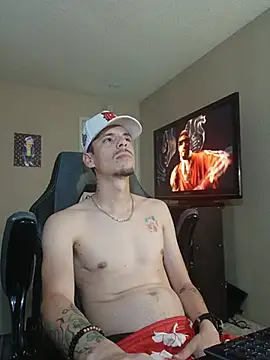unlatinosatiro live cam on StripChat
