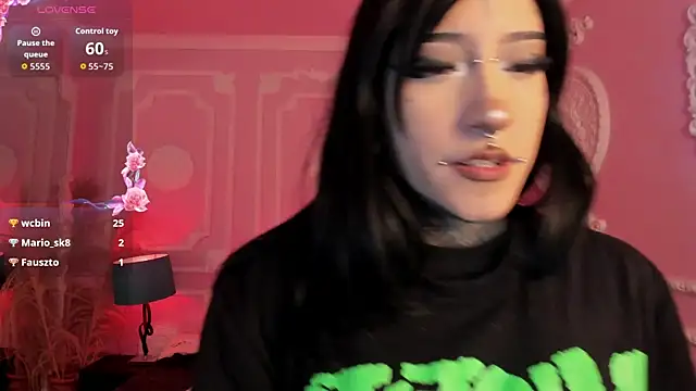 Kat_VonDe webcam