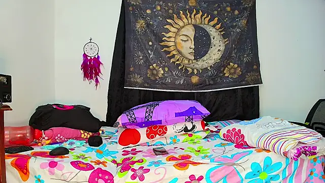 THE-WITCH-MANDYBBW webcam