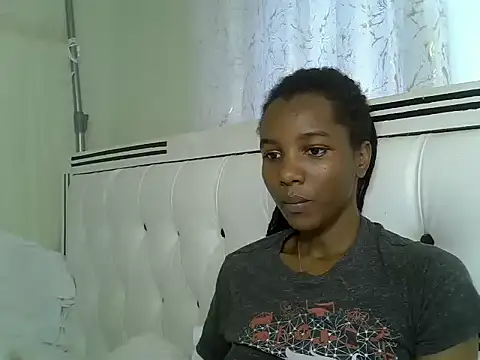 Sexy_vylsa live cam on StripChat