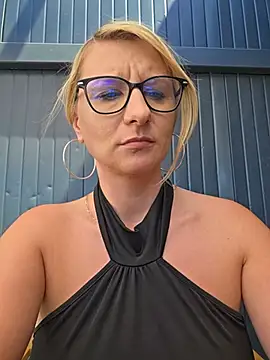 KaylinJan webcam