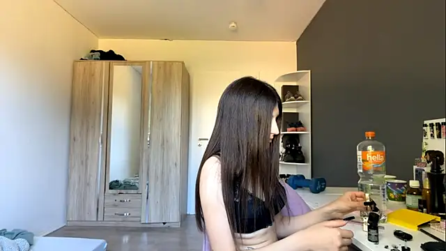 SpanishRooter live webcam show