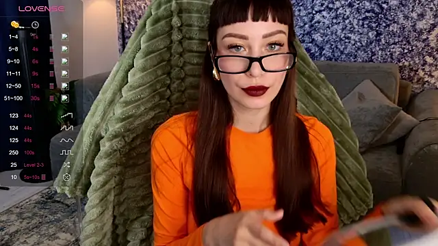 Miss_Mia_Murr live cam on StripChat