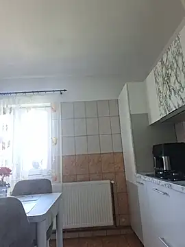 AvaKlein live cam on StripChat