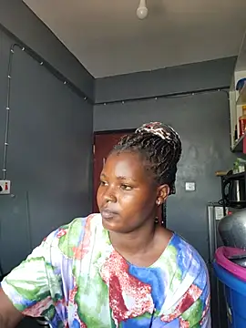 TrishaKalid live cam on StripChat