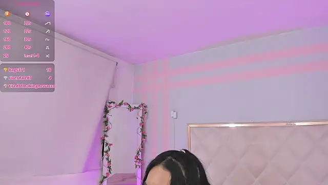 fiory_tay live cam on StripChat