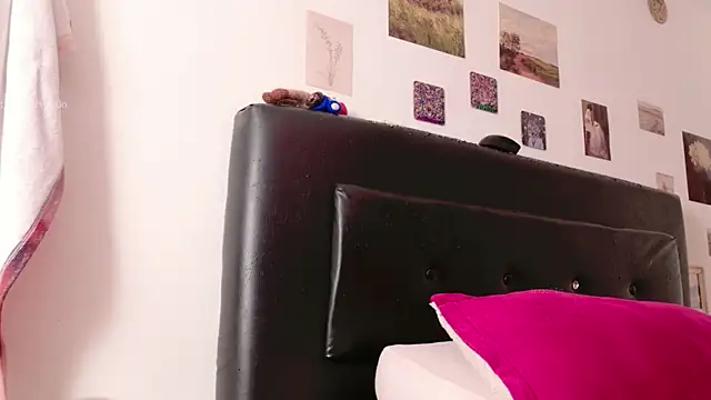 seraph1n live cam on StripChat