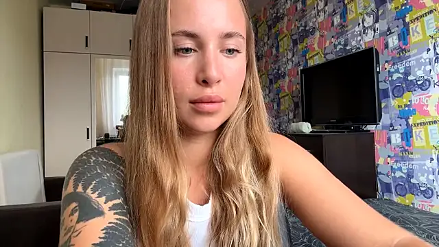 Micky_blush webcam