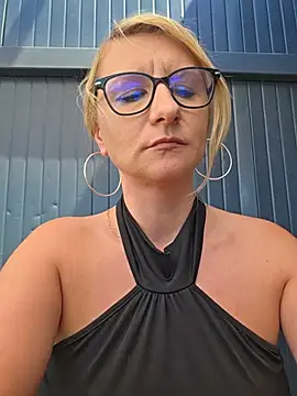 KaylinJan webcam