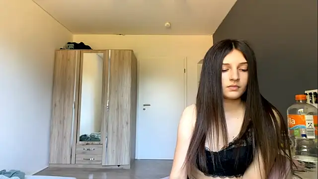SpanishRooter webcam
