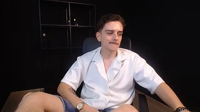 FelixStarkk live cam on StripChat