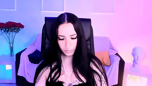 MonicaLowes webcam