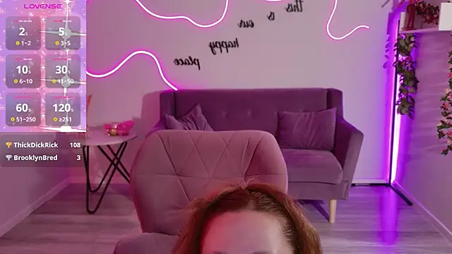 AuroraBabyDoll webcam