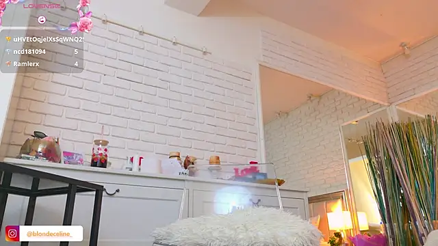 Sweet__Naty webcam