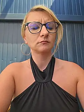 KaylinJan webcam