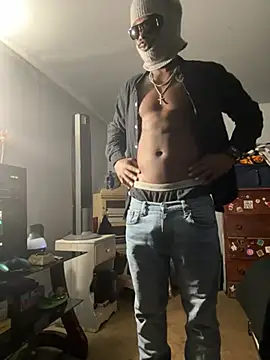 MIGHTYDEMONXXX live cam