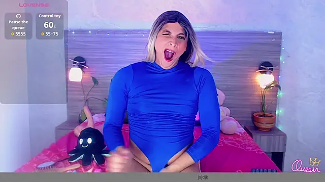 Sophia_Valentina webcam