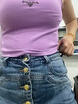 Ivy_Trix2 webcam