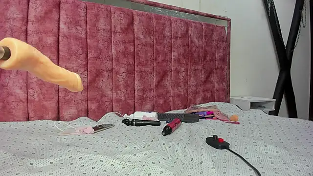 lucy78pretty webcam