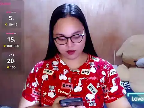 _Lylia webcam