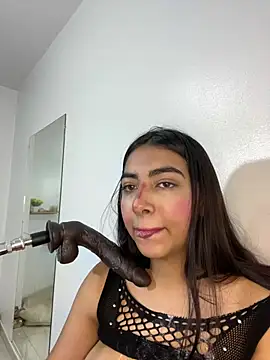 cherry_skinnyy_ webcam
