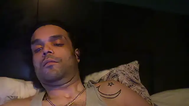 icebergslim281 live sex cam